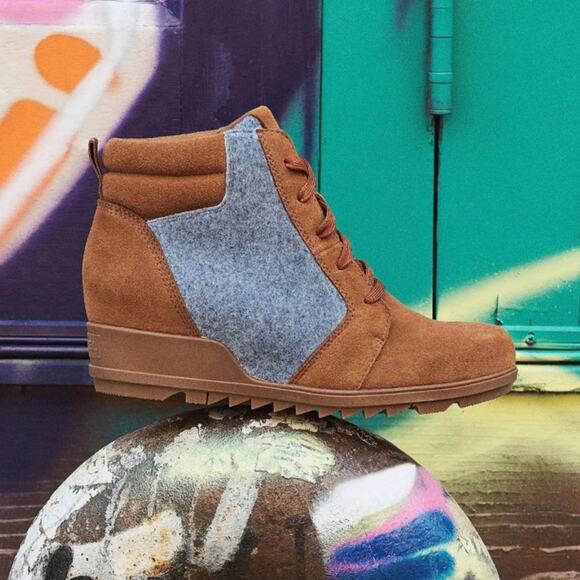 NEW Sorel Evie Ankle Lace Bootie - Picture 1 of 8